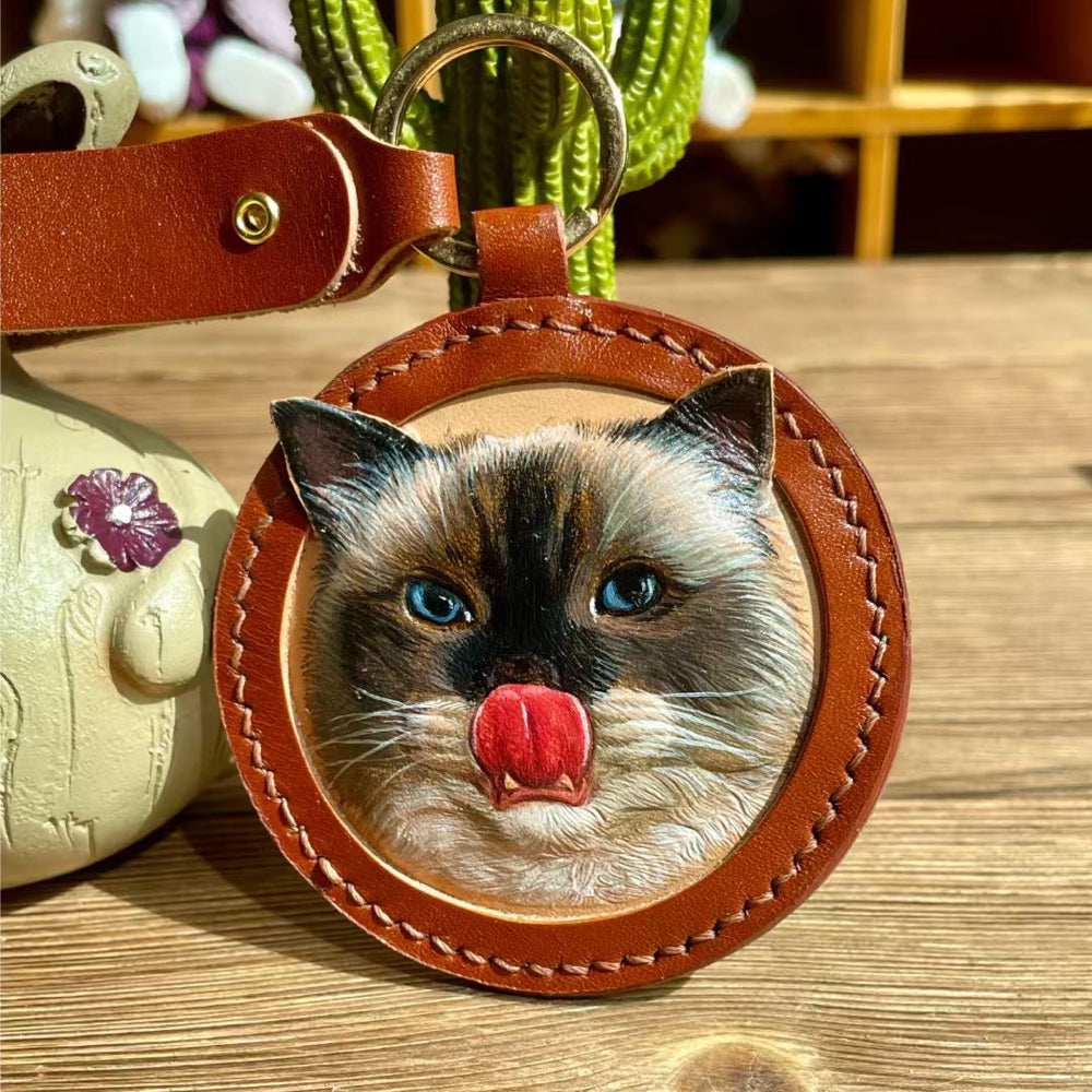 Handmade Leather Pet Portrait Keychain – Custom Dog or Cat Face Charm – A Meaningful Memorial Gift for Pet Lovers