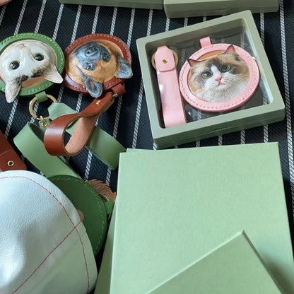 Handmade Leather Pet Portrait Keychain – Custom Dog or Cat Face Charm – A Meaningful Memorial Gift for Pet Lovers